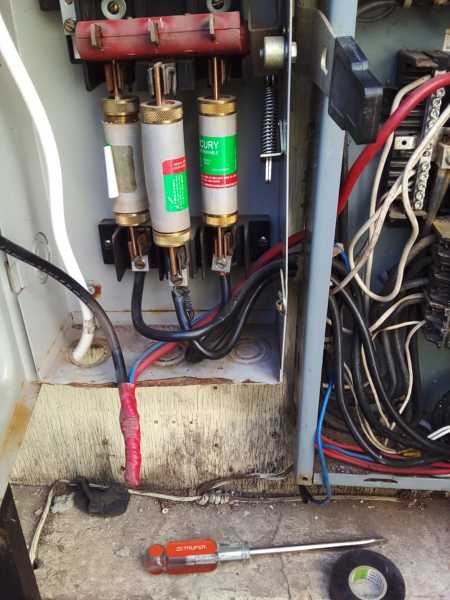 Trabajo de instalación eléctrica realizado